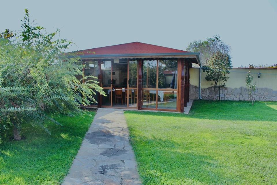 Ezerets Guest House Anita Экстерьер фото